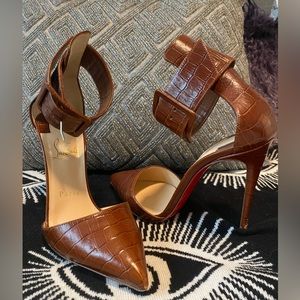Christian Louboutin’s brown 120mm 6inch  size 37